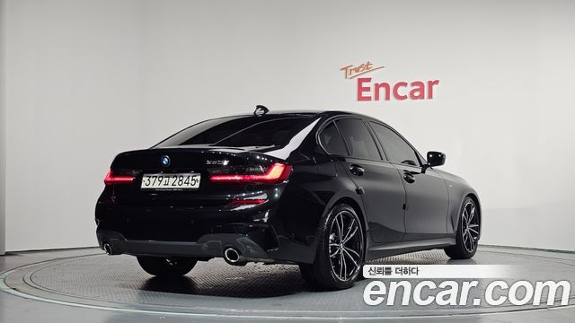 BMW 3-Series из Кореи Encar