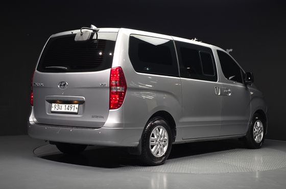 Hyundai Starex Van 5-Seater Smart — пробег 58 697 км — фото 2 из 5
