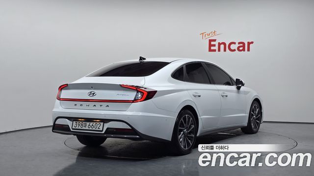 Hyundai Sonata 2.0 Premium Millennial — пробег 109 807 км — фото 2 из 5