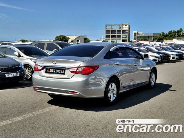 Hyundai Sonata LPI Smart — пробег 120 000 км — фото 4 из 5