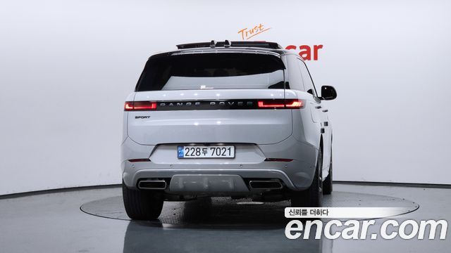 Land Rover Range Rover Sport из Кореи Encar