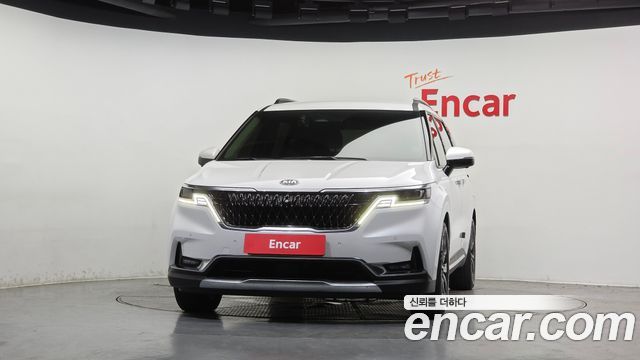 Kia Carnival 7-Seater Signature — пробег 42 789 км — фото 3 из 5