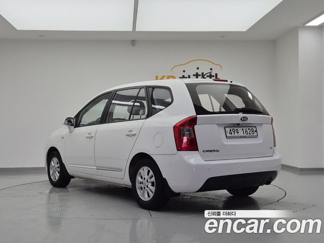Kia Carens из Кореи Encar