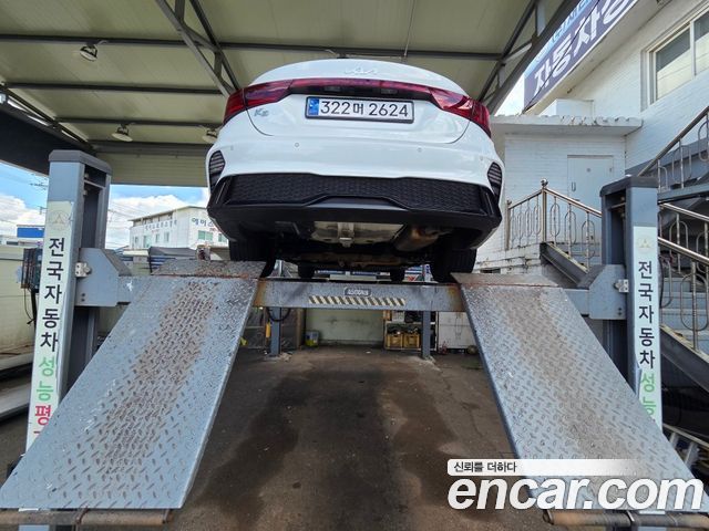 Kia K3 из Кореи Encar