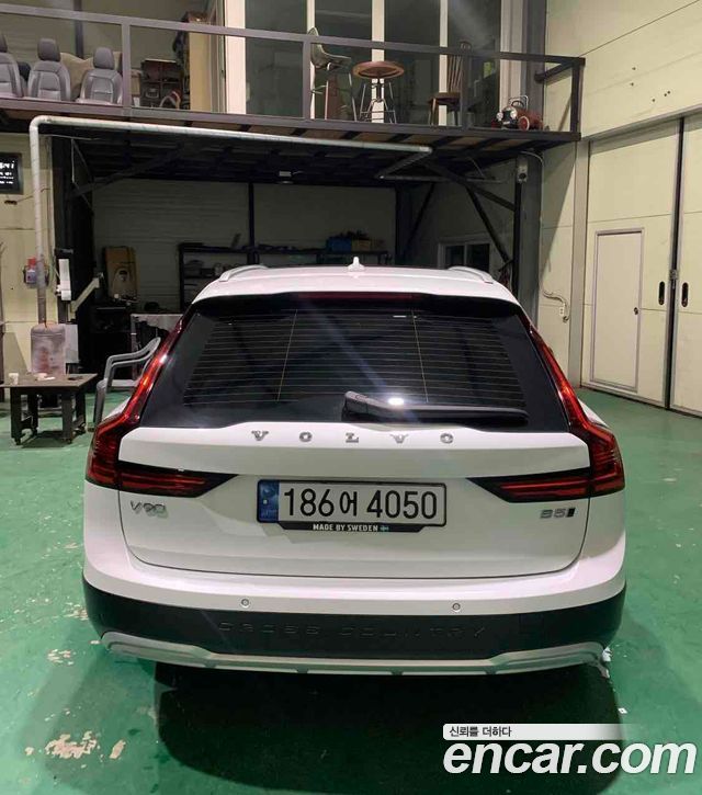 Volvo V90 из Кореи Encar