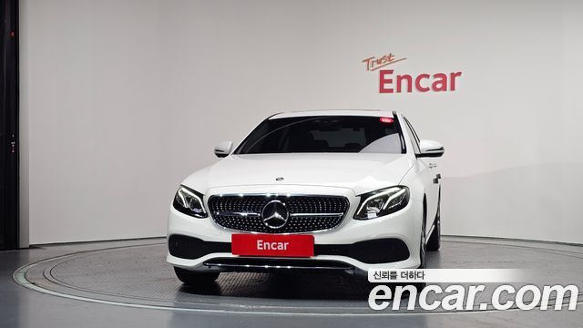 Mercedes-Benz E-Class из Кореи Encar