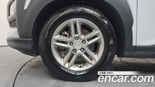 Hyundai Kona из Кореи Encar