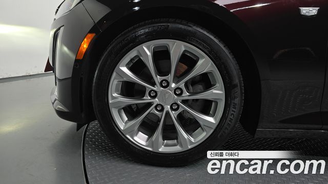 Cadillac CT5 из Кореи Encar