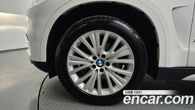 BMW X5 xDrive 30d — пробег 125 438 км — фото 5 из 5