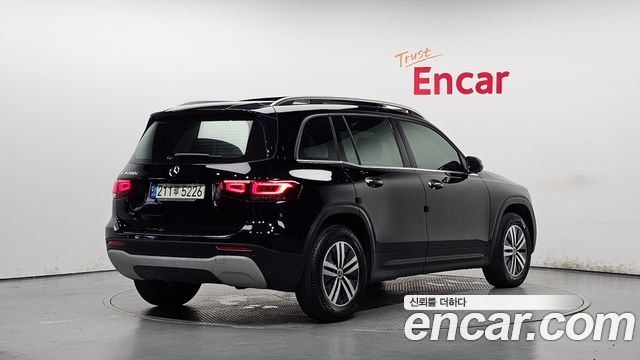 Mercedes-Benz GLB-Class из Кореи Encar
