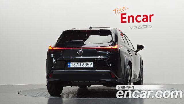 Lexus UX из Кореи Encar