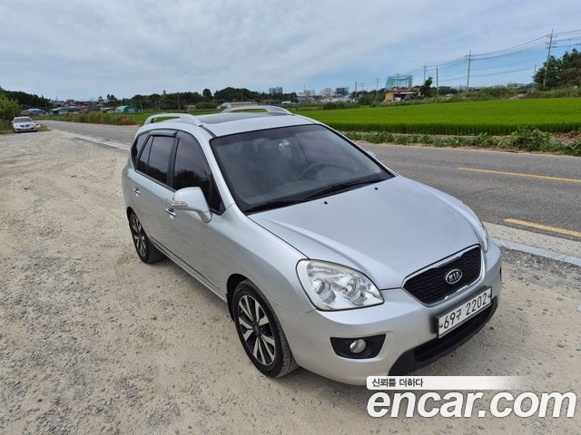 Kia Carens LPI 2.0 GLX High-Deluxe — пробег 140 501 км — фото 1 из 5