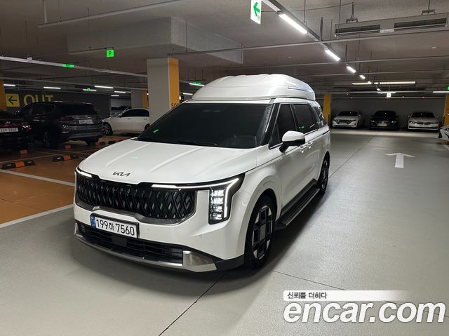Kia Carnival Diesel 9-Seater Hi Limousine Signature — пробег 25 000 км — фото 2 из 5