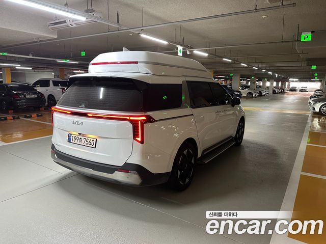 Kia Carnival Diesel 9-Seater Hi Limousine Signature — пробег 25 000 км — фото 4 из 5