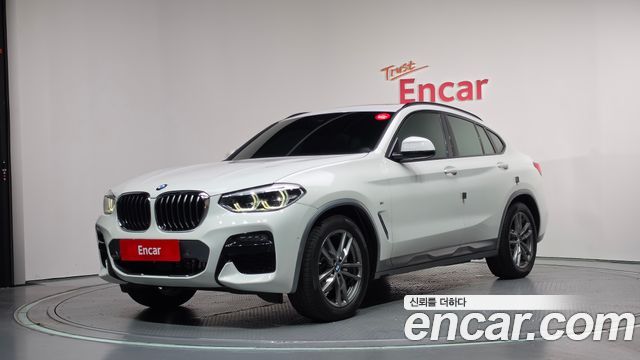 BMW X4 xDrive20i M Sport X — пробег 66 391 км — фото 1 из 5