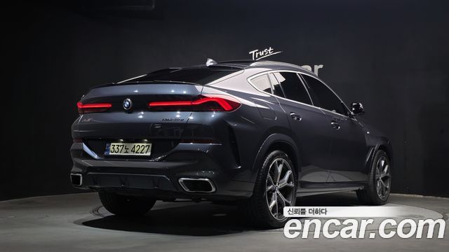BMW X6 xDrive40d M Sport — пробег 55 881 км — фото 2 из 5