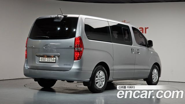 Hyundai Starex 5-Seater VAN Modern — пробег 91 794 км — фото 2 из 5