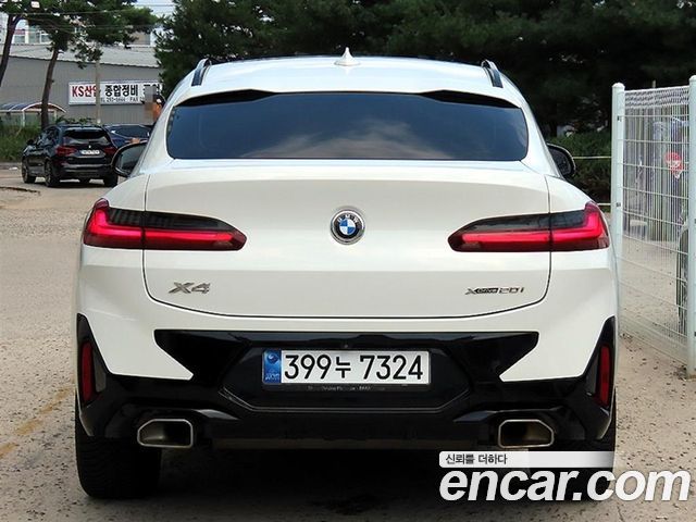 BMW X4 xDrive20i M Sport — пробег 72 146 км — фото 4 из 5