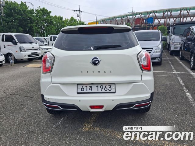 Ssangyong TIBOLI из Кореи Encar