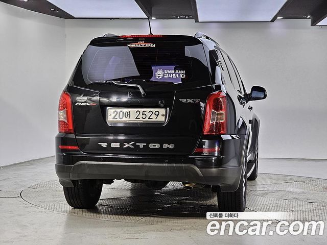 Ssangyong Rexton из Кореи Encar