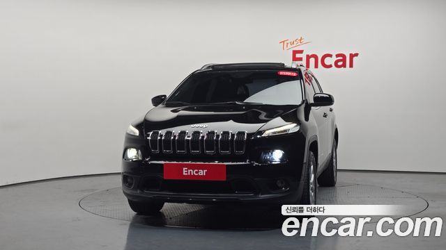 Jeep Cherokee 2.4 Longitude AWD — пробег 97 887 км — фото 3 из 5