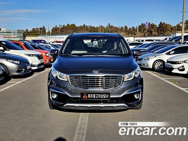 Kia Carnival 9-seater Prestige — пробег 110 000 км — фото 5 из 5