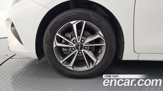 Kia K3 из Кореи Encar