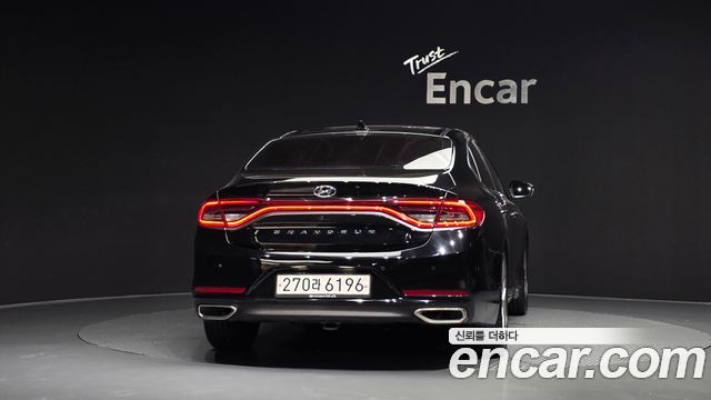 Hyundai Grandeur из Кореи Encar