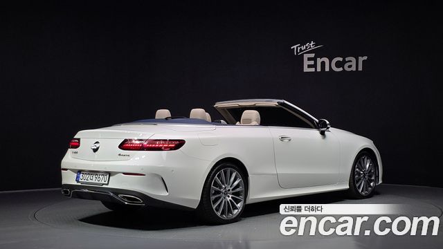 Mercedes-Benz E-Class из Кореи Encar