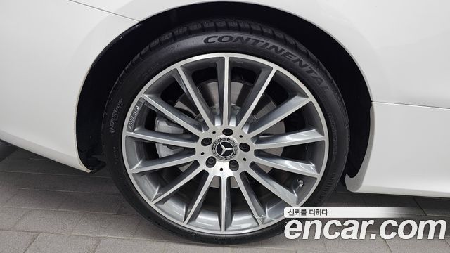 Mercedes-Benz E-Class из Кореи Encar