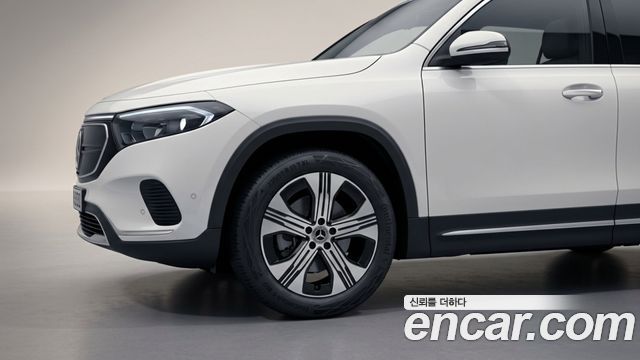 Mercedes-Benz EQA из Кореи Encar