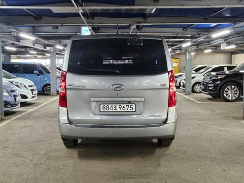 Hyundai Starex Van 3-Seater Smart — пробег 280 981 км — фото 5 из 5