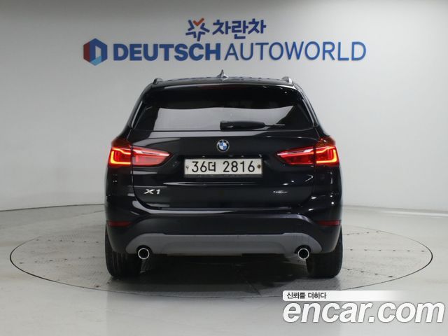 BMW X1 xDrive 18d Joy — пробег 227 385 км — фото 4 из 5