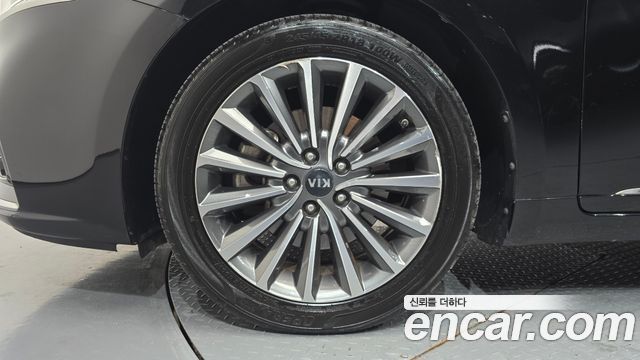 Kia K7 из Кореи Encar
