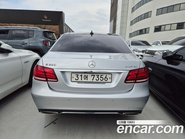 Mercedes-Benz E-Class из Кореи Encar
