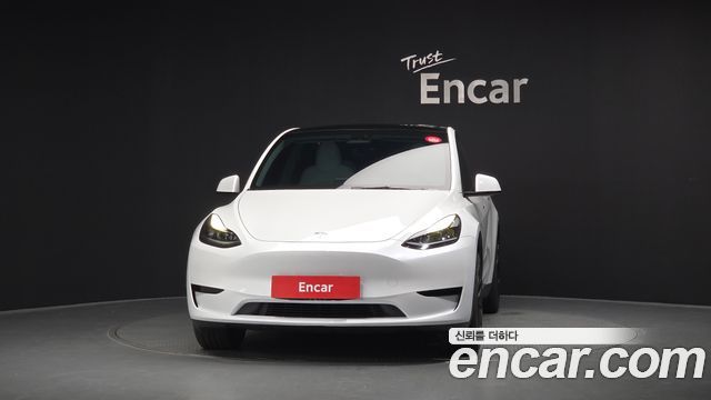 Tesla Model Y RWD — пробег 8 774 км — фото 3 из 5
