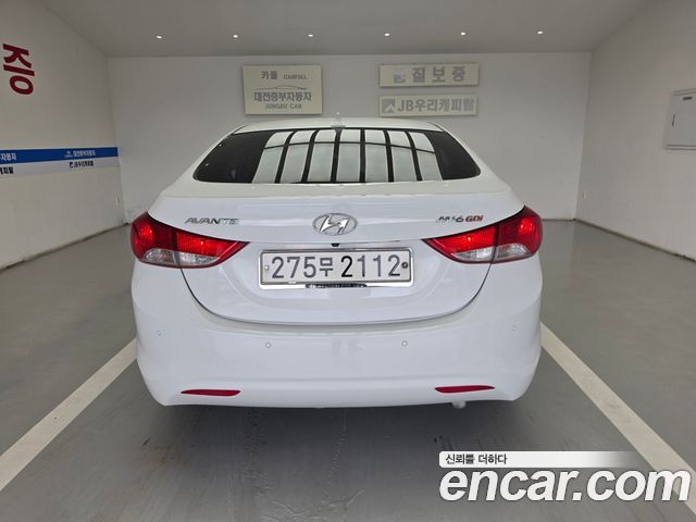 Hyundai AVANTE M16 GDI Top — пробег 125 400 км — фото 4 из 5