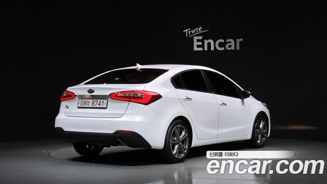 Kia K3 из Кореи Encar