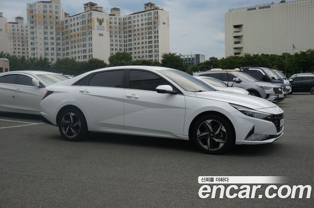 Hyundai AVANTE из Кореи Encar