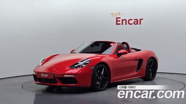 Porsche 718 2.0 — пробег 6 593 км — фото 1 из 5