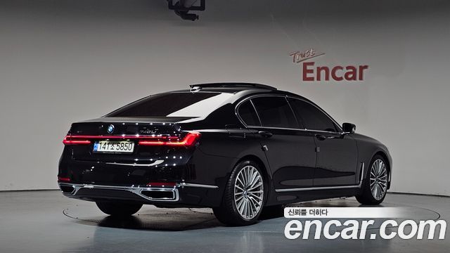 BMW 7-Series 740Li xDrive Design Pure Excellence — пробег 84 005 км — фото 2 из 5