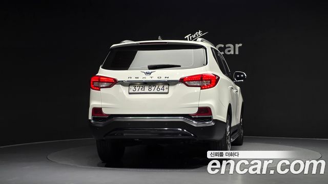 Ssangyong Rexton из Кореи Encar