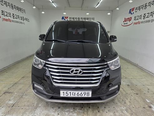 Hyundai Starex Urban 9-Seater Exclusive — пробег 98 121 км — фото 2 из 5
