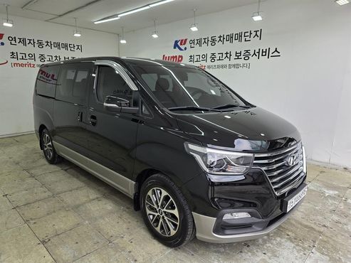 Hyundai Starex Urban 9-Seater Exclusive — пробег 98 121 км — фото 3 из 5