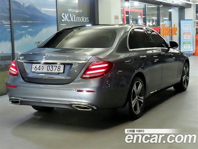 Mercedes-Benz E-Class из Кореи Encar