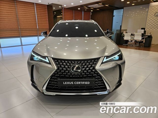 Lexus UX из Кореи Encar