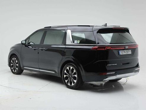 Kia Carnival Diesel 9-Seater Signature — пробег 166 173 км — фото 4 из 5