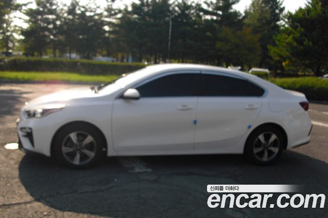 Kia K3 из Кореи Encar