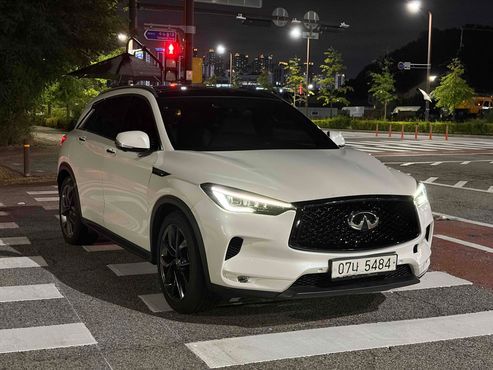 Infiniti QX50 2.0 Sensory AWD — пробег 65 000 км — фото 2 из 5