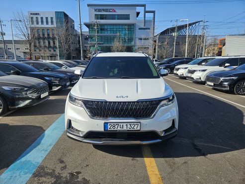Kia Carnival Diesel 7-Seater Signature — пробег 98 074 км — фото 1 из 5